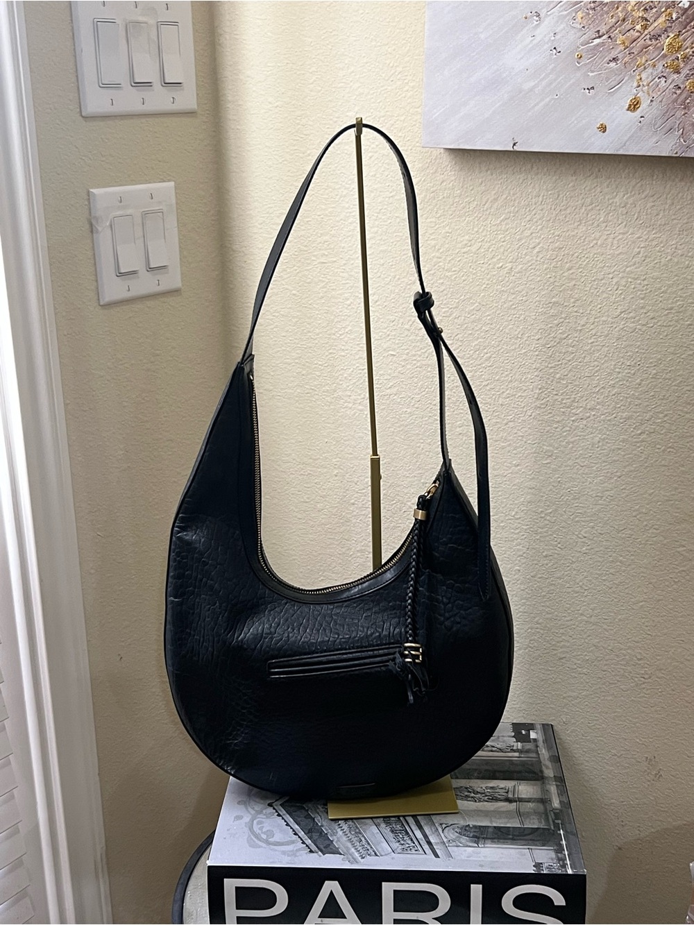 Classic Black Leather Hobo Shoulder Bag - Sleek Everyday Beautiful bag!!!